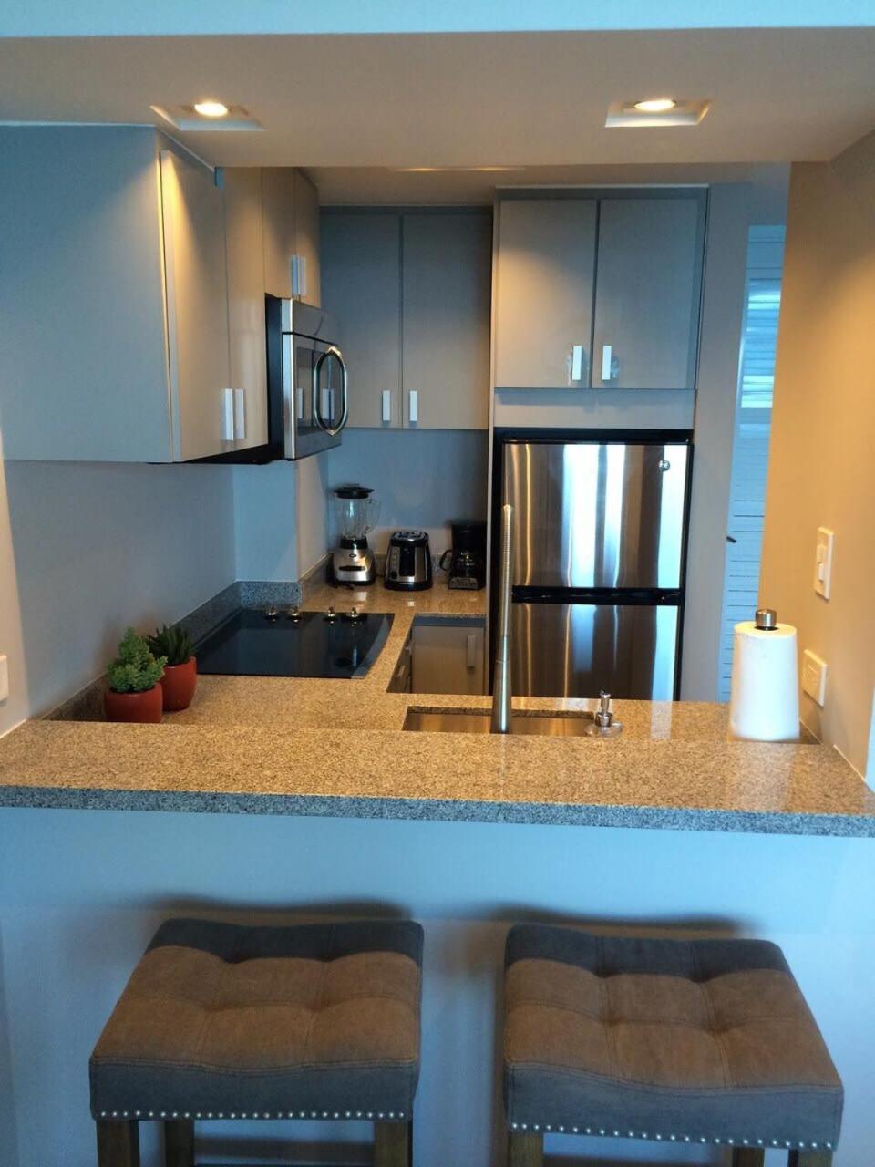 Enchanted 17 Jewel Beachfront Luquillo -Pool Bagian luar foto