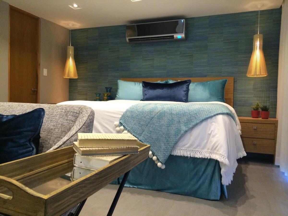 Enchanted 17 Jewel Beachfront Luquillo -Pool Bagian luar foto