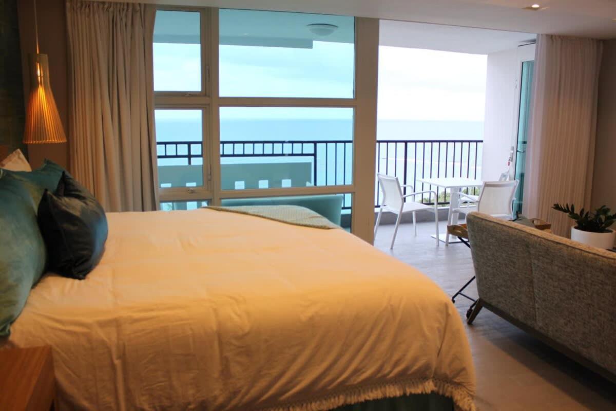 Enchanted 17 Jewel Beachfront Luquillo -Pool Bagian luar foto